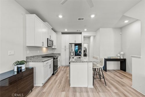 1636 Cayton Loop, West Covina, CA, 91790-2741 | Card Image