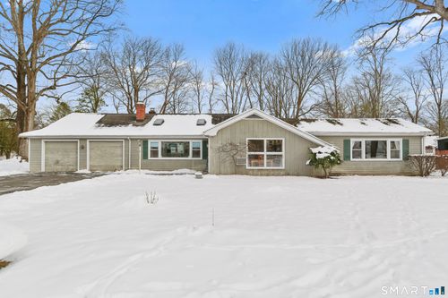 40 Rose Ter, Trumbull, CT, 06611-2808 | Card Image
