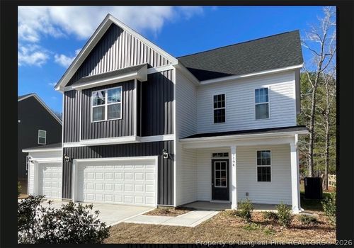 7194 Manassas St, Fayetteville, NC, 28304-2648 | Card Image