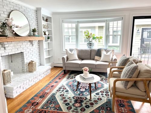 apt-3-18 Central St, Marblehead, MA, 01945-3043 | Card Image
