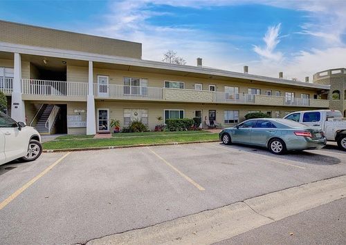 43-2391 Sumatran Way, CLEARWATER, FL, 33763-1817 | Card Image