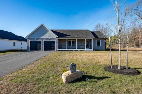 19 Whippoorwill Way, Somersworth, NH, 03878-2269 | Card Image