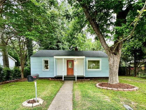 47 Pollux Cir W, Portsmouth, VA, 23701-2029 | Card Image