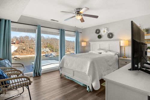 233-233 Indian Pointe, Osage Beach, MO, 65065-8631 | Card Image