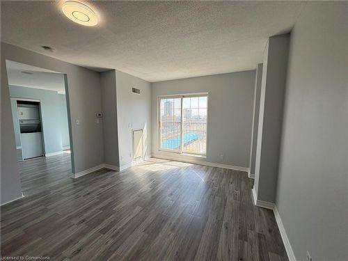 804-135 James St S, Hamilton, ON, L8P2Z6 | Card Image