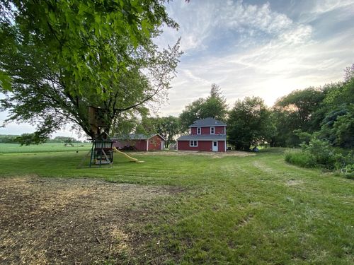 422 N Adams St, Elkton, MN, 55933-8802 | Card Image