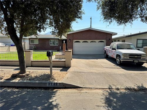 3739 N Golden Ave, San Bernardino, CA, 92404 | Card Image