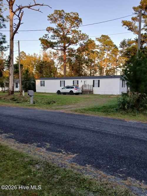 131 Coot Davis Rd, Jacksonville, NC, 28540-9520 | Card Image