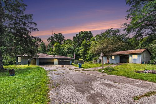 9162 Garr Rd, Berrien Springs, MI, 49103-9119 | Card Image