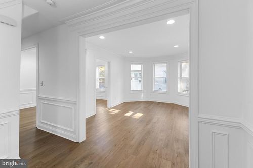 720 Cinnaminson Ave, PALMYRA, NJ, 08065-2514 | Card Image