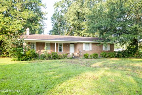 507 Parker Drive, Clinton, NC, 28328 | Card Image