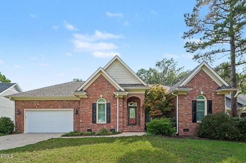 515 Whispering Pines Dr, Spring Lake, NC, 28390-7038 | Card Image