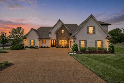 2308 Cages Bend Rd, Gallatin, TN, 37066-5817 | Card Image