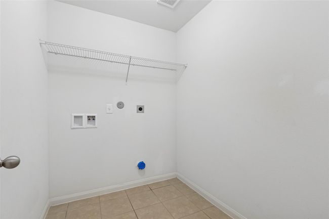 Utility Room | Image 11