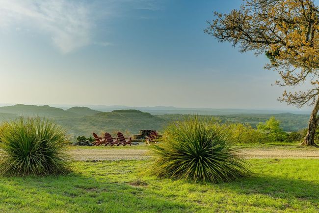 281 Kloster Ln, House other with 3 bedrooms, 2 bathrooms and null parking in Blanco TX | Image 4