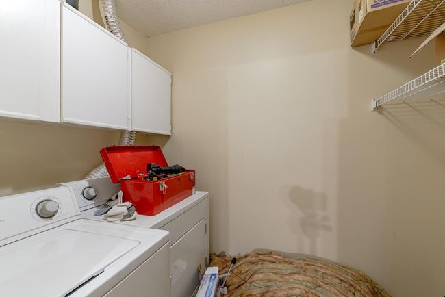 1310 - 13045 6 St Sw, Condo with 2 bedrooms, 1 bathrooms and 1 parking in Calgary AB | Image 17