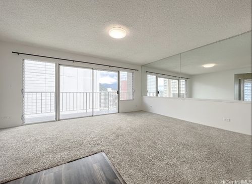 ph1-731 Amana St, Honolulu, HI, 96814-3243 | Card Image