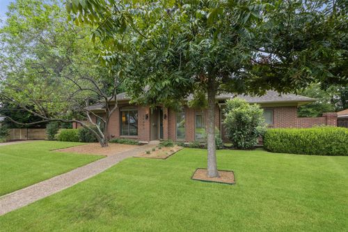 11203 Bushire Dr, Dallas, TX, 75229-4106 | Card Image