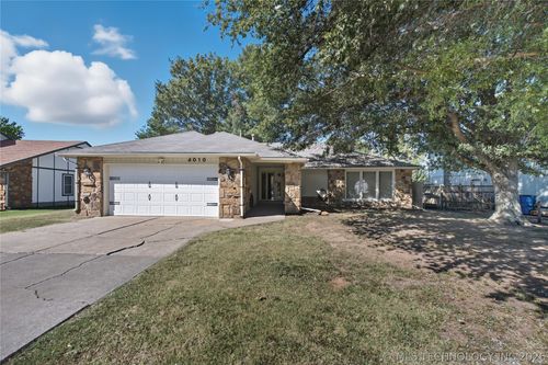 4010 S 133rd East Ave, Tulsa, OK, 74134-5418 | Card Image