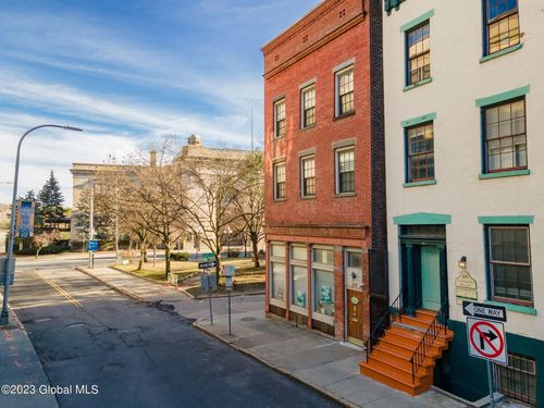 46 Columbia St, Albany, NY, 12207-2716 | Card Image