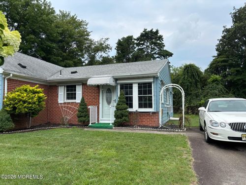 b-136 Hudson Pkwy, Whiting, NJ, 08759 | Card Image