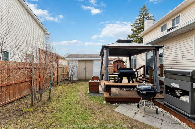 1426 Larkhaven Cres, House other with 3 bedrooms, 4 bathrooms and 4 parking in Orleans ON | Image 33