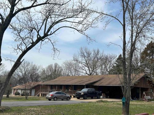 921 N Fourth, West Helena, AR, 72390-9305 | Card Image