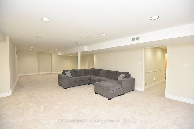 81 Jerome Park Dr, House other with 5 bedrooms, 4 bathrooms and 4 parking in Dundas ON | Image 45