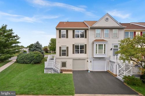 46700 Sandalwood Sq, STERLING, VA, 20164-7028 | Card Image
