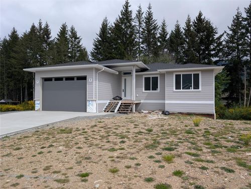 149 Edgewood Dr, Lake Cowichan, BC, V0R2G0 | Card Image