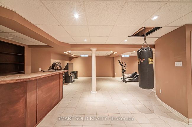 58 Helmsdale Ave, House other with 5 bedrooms, 4 bathrooms and 9 parking in Maple ON | Image 41