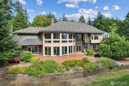 14405 Sw Pohl Rd, Vashon, WA, 98070-8709 | Card Image