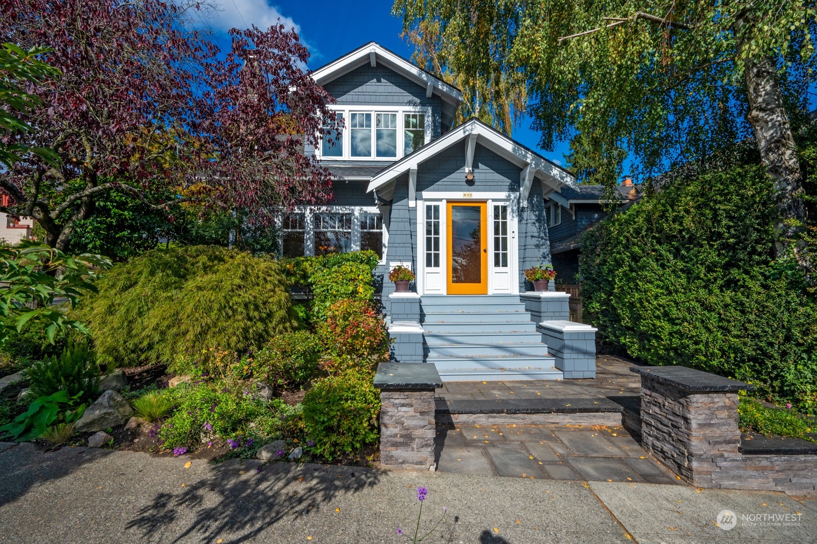 43rd St, Seattle, WA 98105
