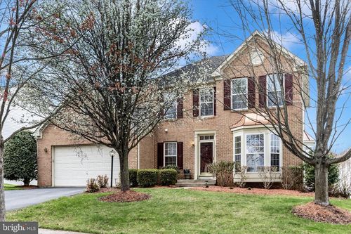 9 Fiona Way, BRUNSWICK, MD, 21758-8907 | Card Image