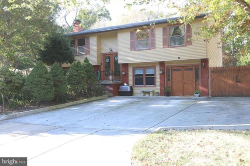 1320 Rainbow Dr, SILVER SPRING, MD, 20905-4137 | Card Image