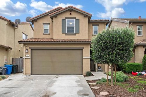 403 Crane Ln, Hollister, CA, 95023-3082 | Card Image