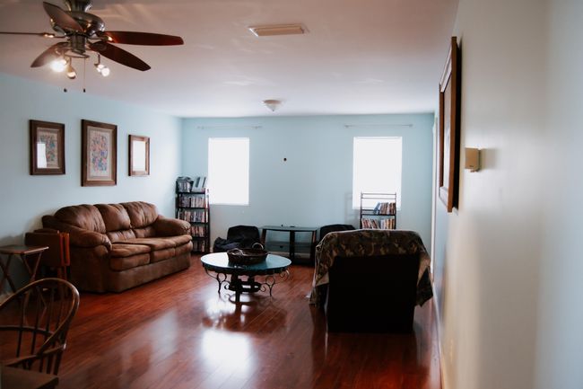 Living Room | Image 19