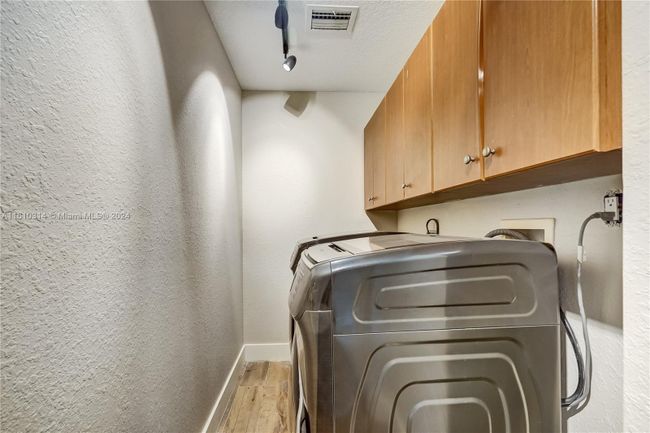 401 Wilma Cir, House other with 4 bedrooms, 3 bathrooms and null parking in Riviera Beach FL | Image 34