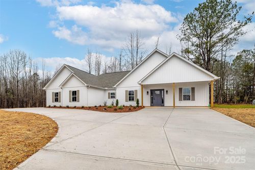 2102 Whitworth Rd, Cherryville, NC, 28021-9045 | Card Image