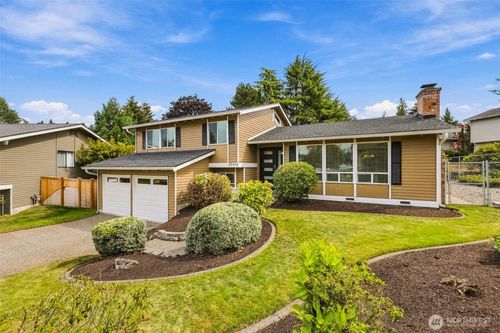 29608 3rd Ave S, Federal Way, WA, 98003-3665 | Card Image