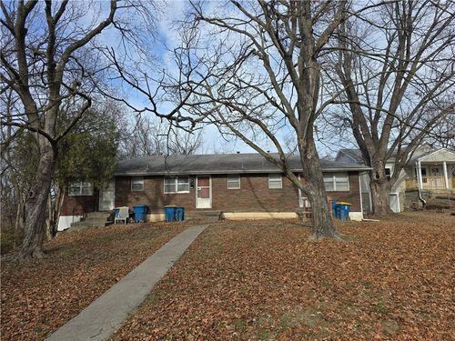 11224, 11226, 11228 Felton Street, Sugar Creek, MO, 64054 | Card Image