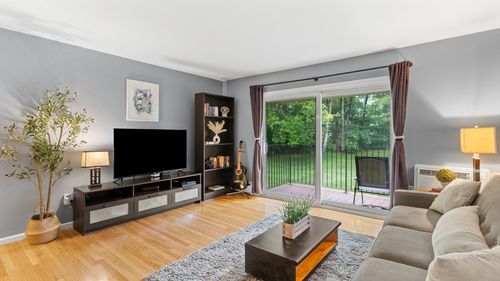 apt-11-9 Longwood Dr, Andover, MA, 01810-1521 | Card Image