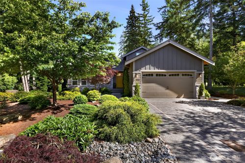 8818 Goldeneye Ln, Blaine, WA, 98230-5709 | Card Image