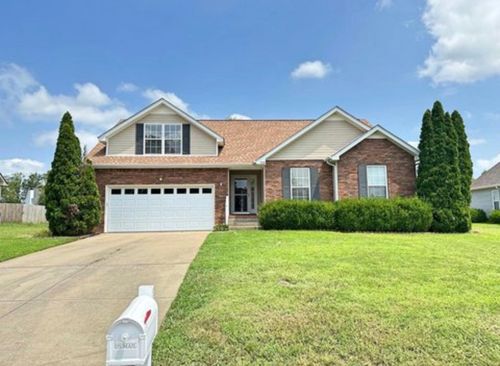 3930 Stella Dr, Clarksville, TN, 37040-5589 | Card Image