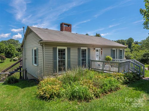 91 Star Ridge Rd, Canton, NC, 28716-4130 | Card Image
