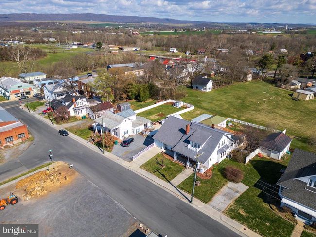 133 Mason St, House other with 6 bedrooms, 4 bathrooms and null parking in BROADWAY VA | Image 69