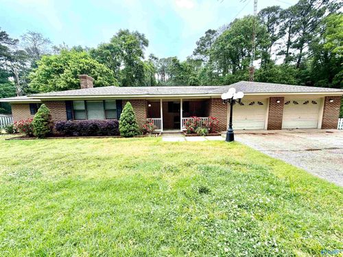 110 Beason Ln, Albertville, AL, 35951-3710 | Card Image