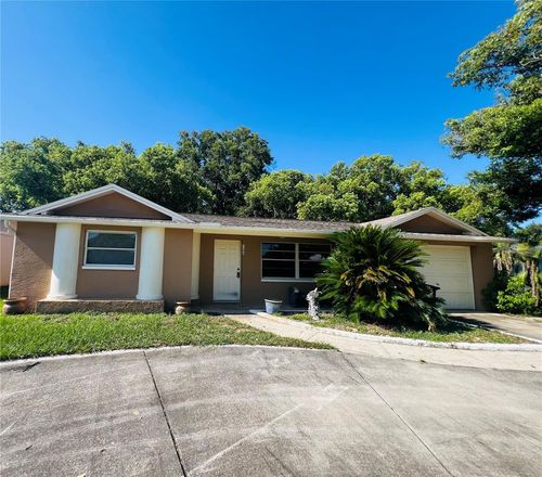 7104 Mayfield Dr, PORT RICHEY, FL, 34668-3880 | Card Image