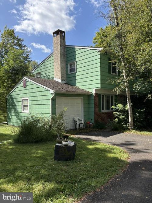 595 Keeler Rd, Lansdale, PA, 19446-4401 | Card Image