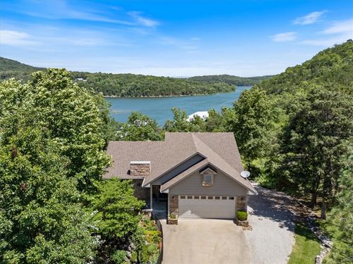 7 Larkspur Ln, Holiday Island, AR, 72631-4622 | Card Image